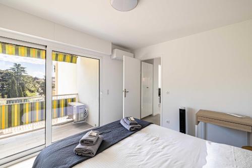 Elegance and serenity with terrace, view & A C
