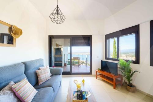 Maison vacances avec piscine commune et vue mer