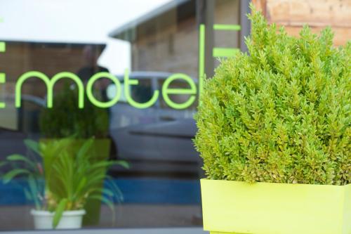 Jardín al aire libre en Bio Motel