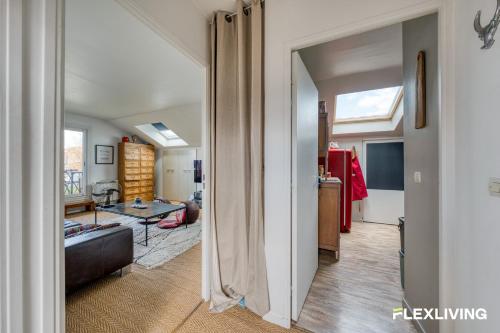 51 rue philippe de girard 75018 / T2 / 2 pièces