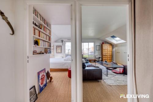 51 rue philippe de girard 75018 / T2 / 2 pièces