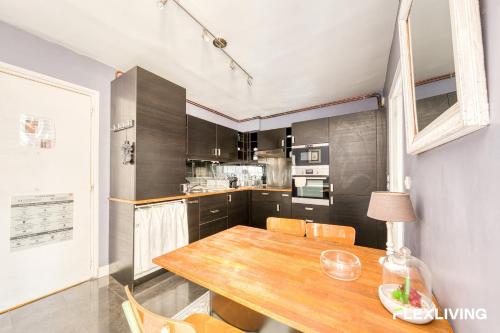 rue Lepic 75018 - T2