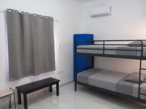 Katerina family holiday house by the airport