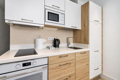 GuestReady - Sunset Canteras Sea Views