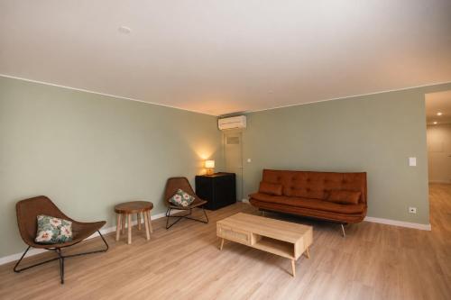 FLH Salitre Modern Terrace Duplex