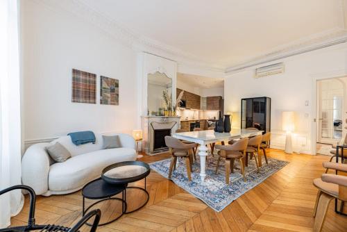Arc de Triomphe 4 Rooms Bail mobility