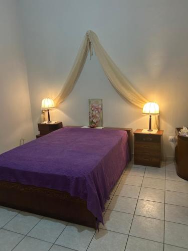 relax between the 2 biggest cities!