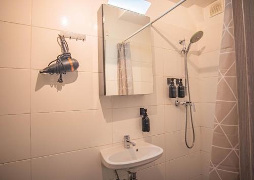 MSQ Diana Vienna - 10 min from city center - free coffee and tea - high speed internet
