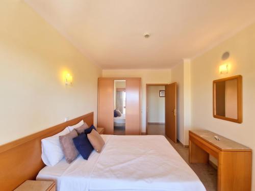 Golden Sea - Stunning View-Big Balcony-2 Bedrooms