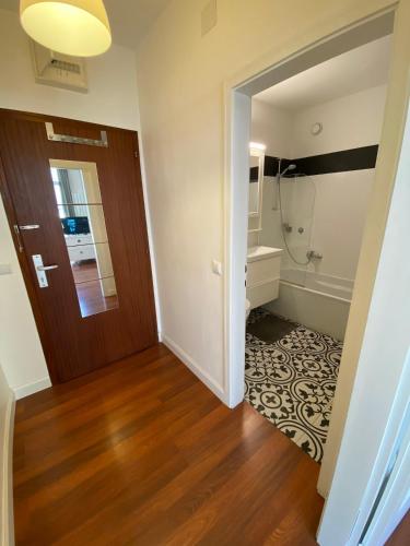 Charming City Apartment Salm 15