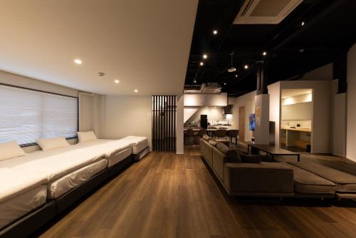 Tasone Stay OSAKA STS1F