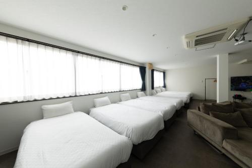Tasone Stay OSAKA STS2F