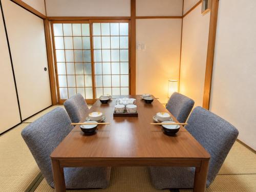 Mibu, Entire house for rent , Maximum 5 people, 8-minute walk to Hankyu Nishiomiya Station, Quiet residential area