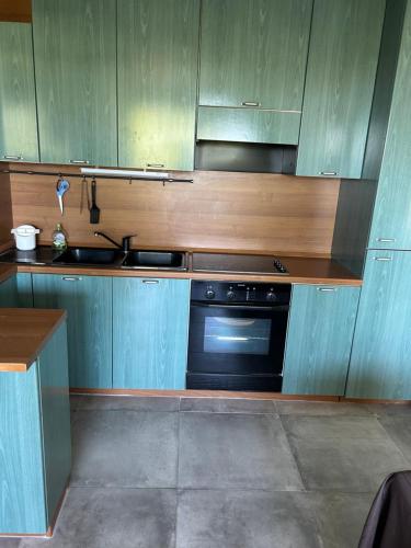 appartement F1 Estérel 50 m plage, parking, résidence sécurisée