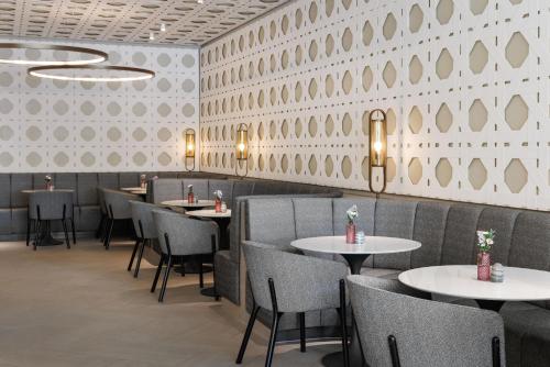 Doubletree By Hilton Vienna Bosei