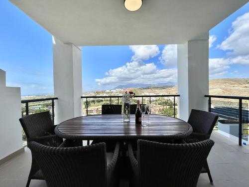 Luxury Retreat Panoramic Views Los Flamingos