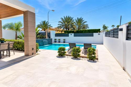 Luxury Villa