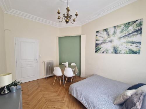 Rivoli SeaSide Apartment
