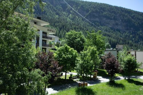 Mayenzett 25, komplett renoviert, vis-à-vis Klinik & Thermalbad