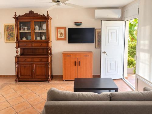 Evans Realty DN Bungalow & Piscina & Terraza & AC