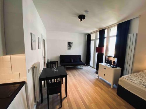 Charming City Apartment Salm 16