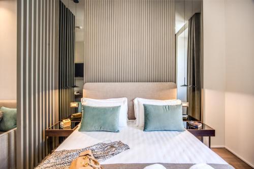 Hotel 77 Seventy-Seven - Maison D'Art Collection