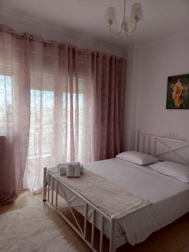 Aphrodite Mythic Stay