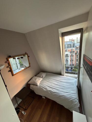 Chambre de Bonne Paris 15ème
