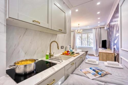 Boutique Downtown Studio Apartments