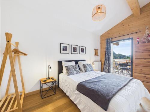 Superbe Appartement 4 Étoiles, 2 Chambres, Proche Pistes, Balcon, Parking, Ski & Vélo