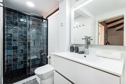 Azure Carvoeiro | Sea View & Central Location