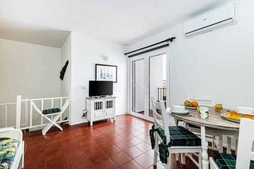 Azure Carvoeiro | Sea View & Central Location