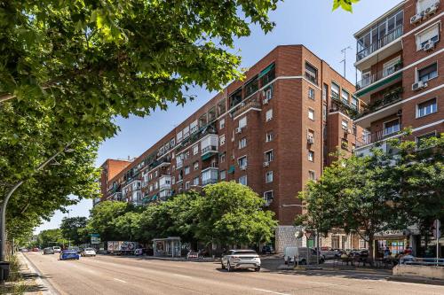 Queen's Manzanares I - Alojamiento Corta Estancia