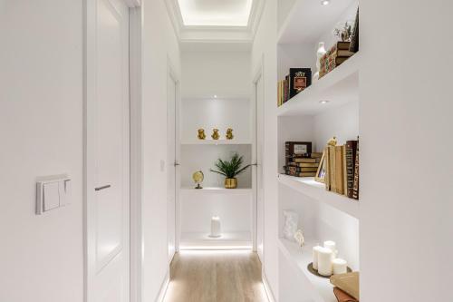 Queen's Chamberí Boutique II - Alojamiento Corta Estancia