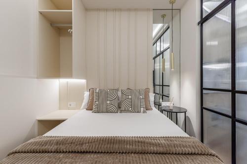 Queen's Chueca Boutique IV - Alojamiento corta estancia