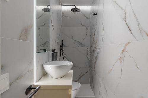 Queen's Chueca Boutique IV - Alojamiento corta estancia