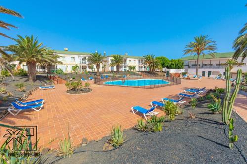 Vis Herbae Pool View by iRent Fuerteventura