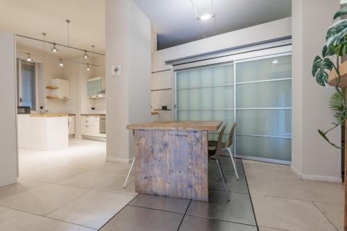 Flatsharing - Nava Suites