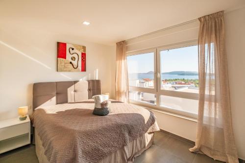 Villa NeRu Vodice- Private Heated Pool & Sea View