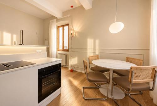 Tornabuoni Place by MMega