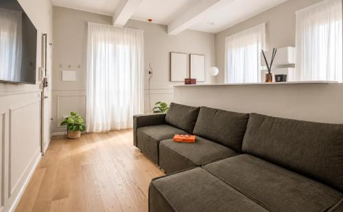 Tornabuoni Place by MMega