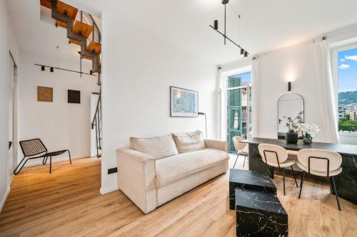 3BR Duplex for 6 - Nice Port Quarter | By Airnest