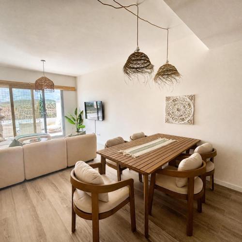 New 3-Bedroom Apartment with Panoramic Views Pool Gym & Parking in Habitat Valle Romano