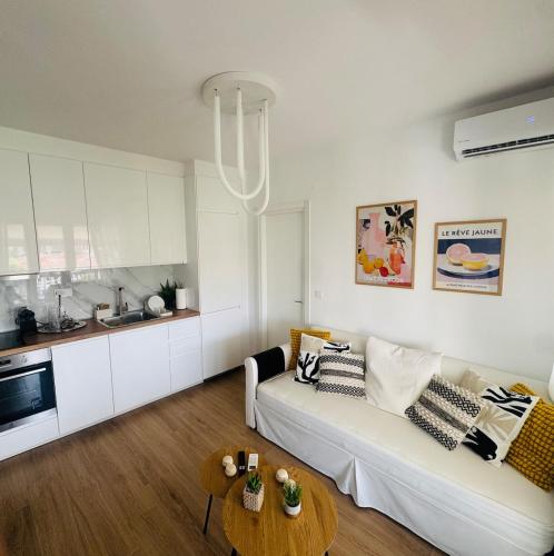 SKG City View Central & Panoramic Penthouse