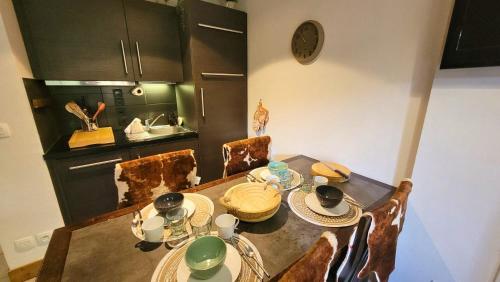 Résidence Fermes Emiguy - Appartement 4 personnes, dans résidence avec piscine MAE-0833