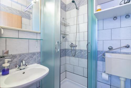 Apartment Crikvenica 5553b