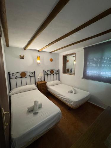 Villa Paloma , Private Villa with Pool near Frigiliana and Nerja