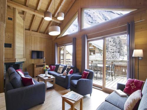 Chalet in Les 2 Alpes near Ski Piste
