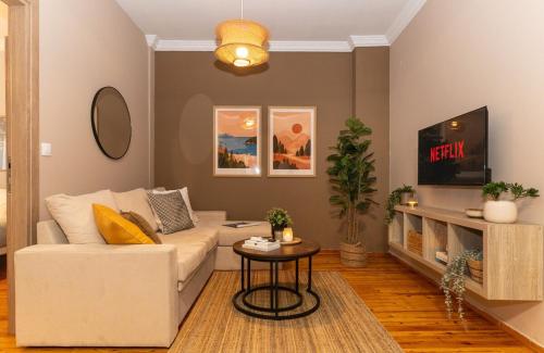 Bright 3BR in the Heart of the City