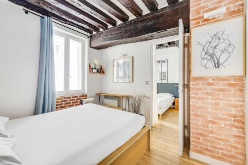 Chic apartment with patio - 2BR 6P - Le Marais